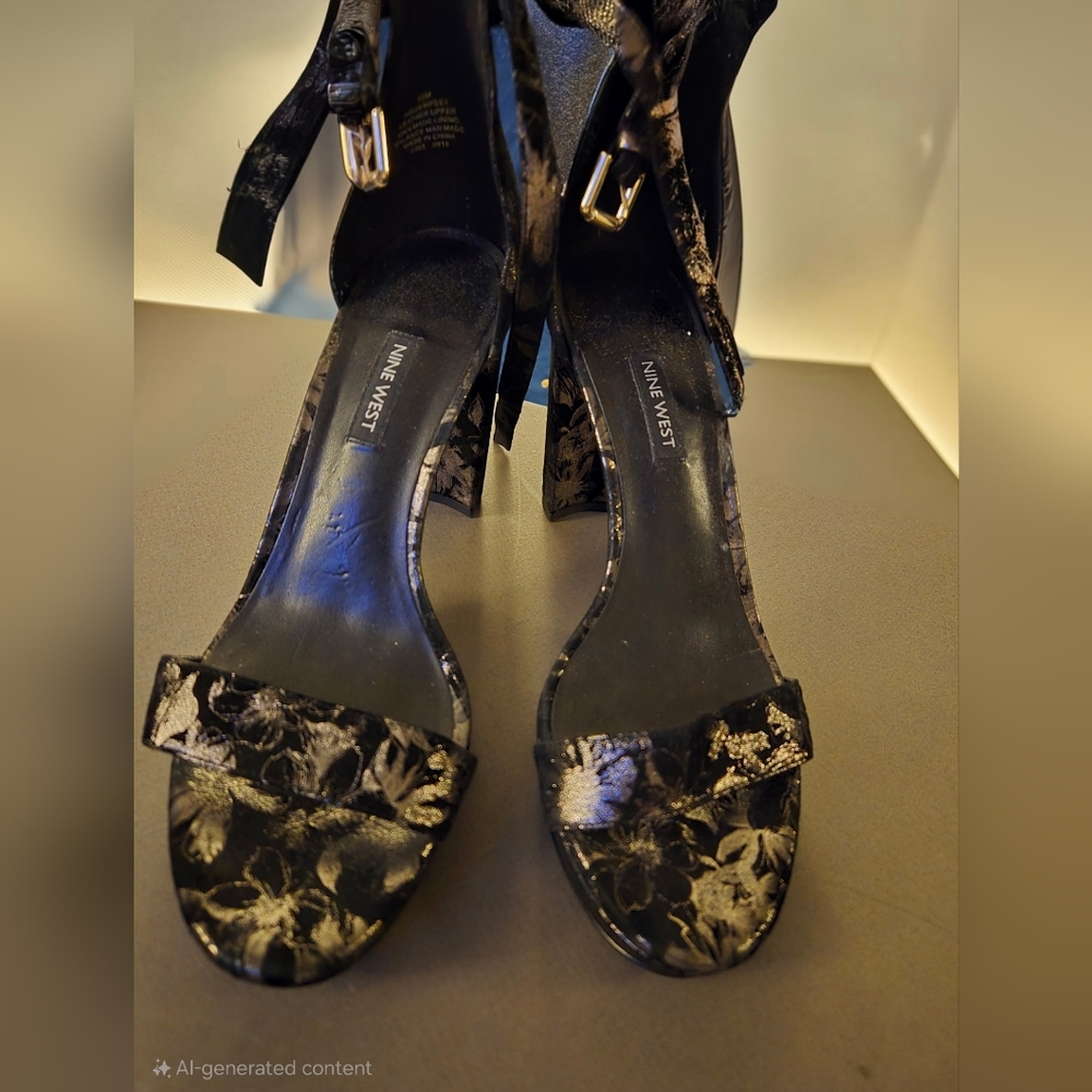 Nine West Black and Gold Women's Dempsey Sandals 9.5